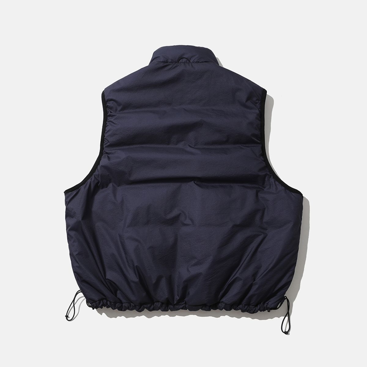 모이프(MOIF) [AW25] REVERSIBLE PUFF VEST / CLOUD GRAY/NAVY