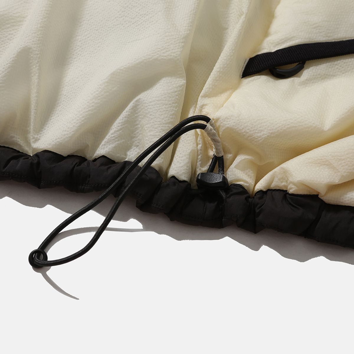 모이프(MOIF) [AW25] REVERSIBLE PUFF VEST / BLACK/ECRU