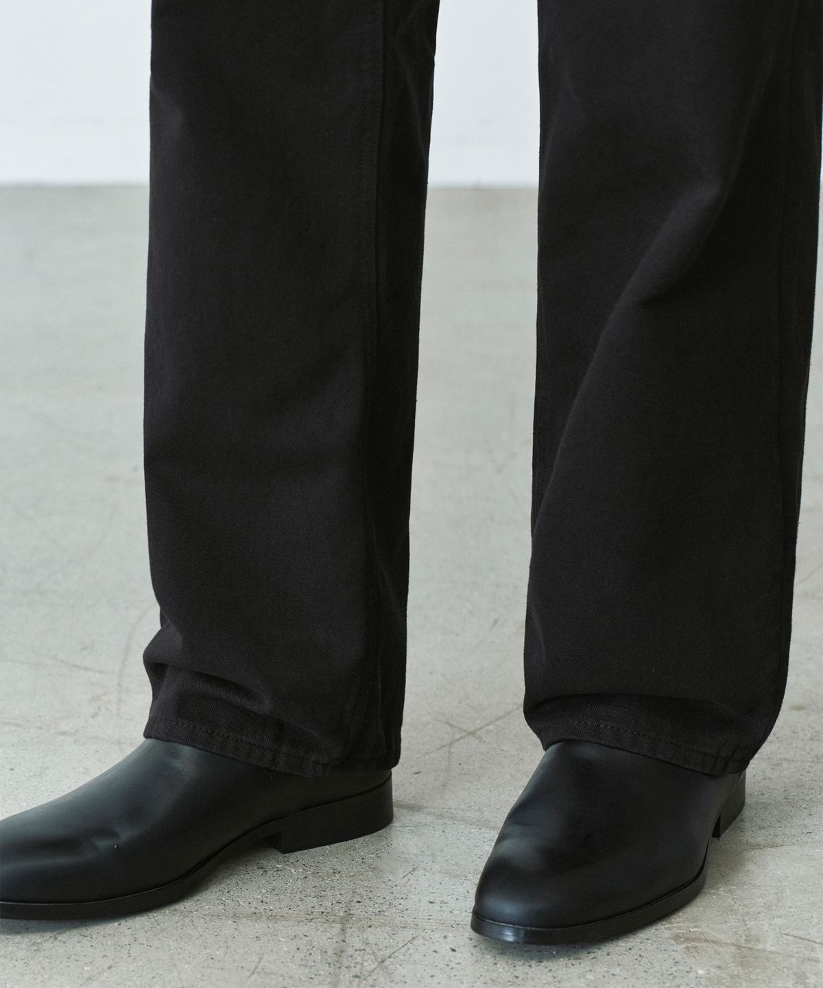 브랜디드(BRANDED) 1730 SOFT BLACK JEANS [WIDE STRAIGHT]