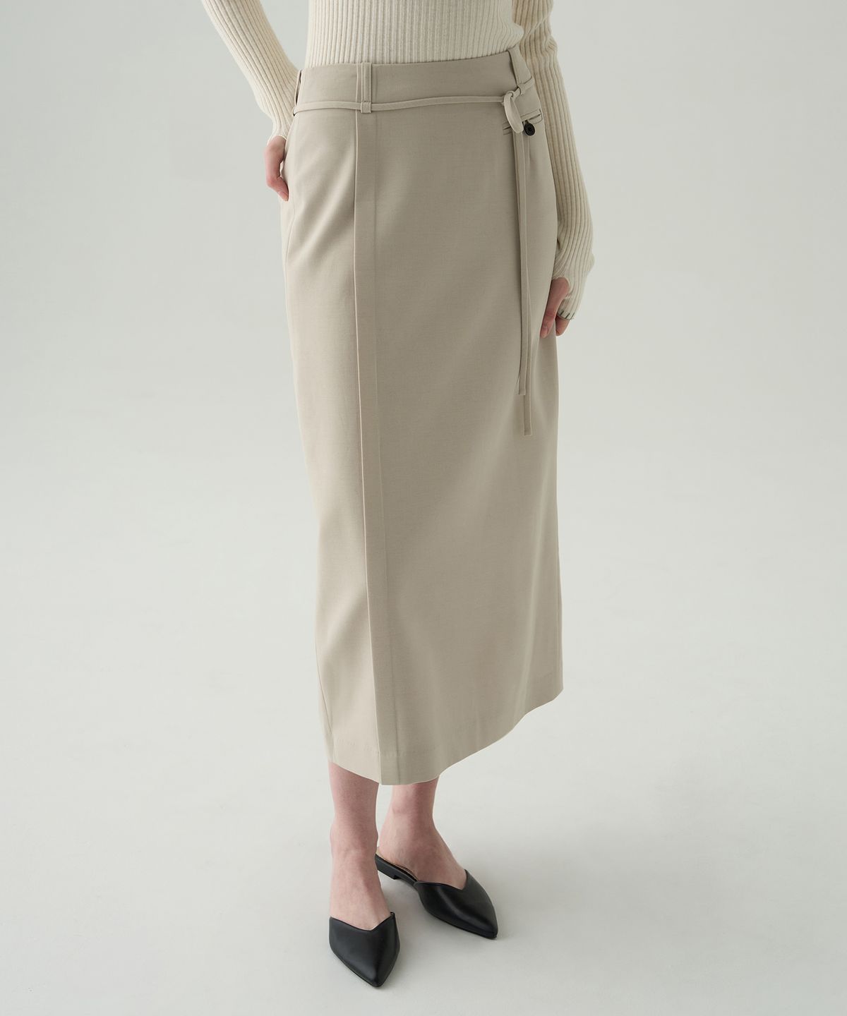 드로우핏 우먼(DRAWFIT WOMEN) 에이치 라인 스트랩 펜슬 스커트 [BLACK]