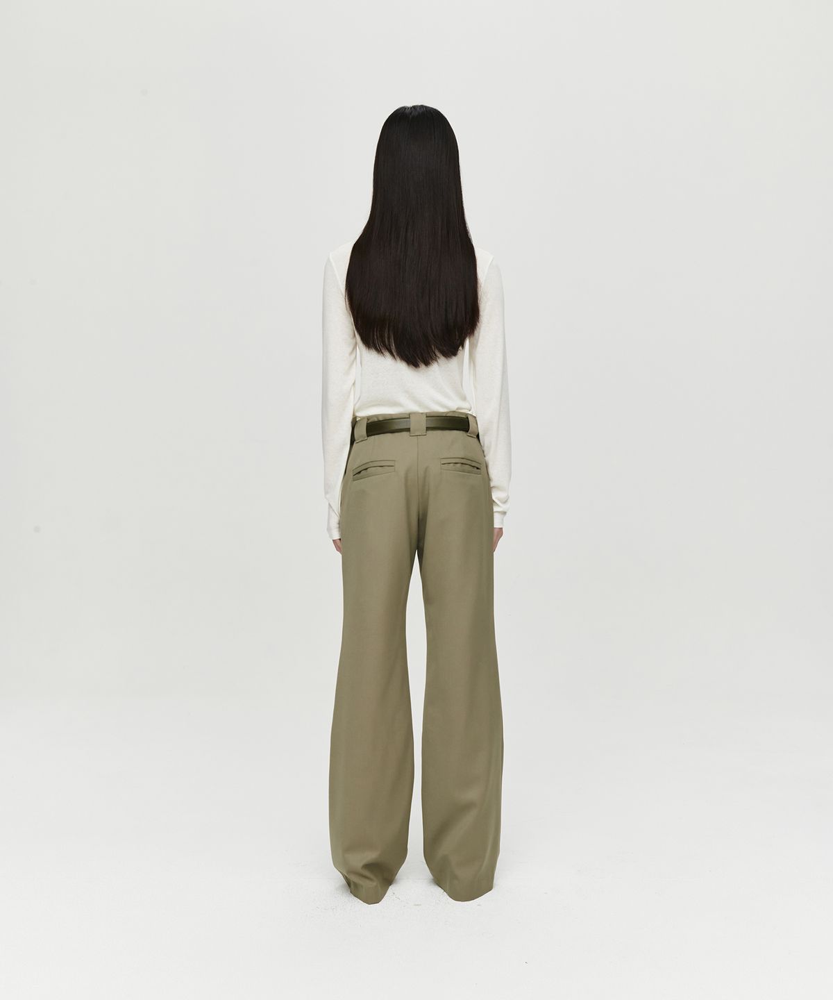 호이테(HEUTE) WOOL SLIM PANTS (BEIGE)