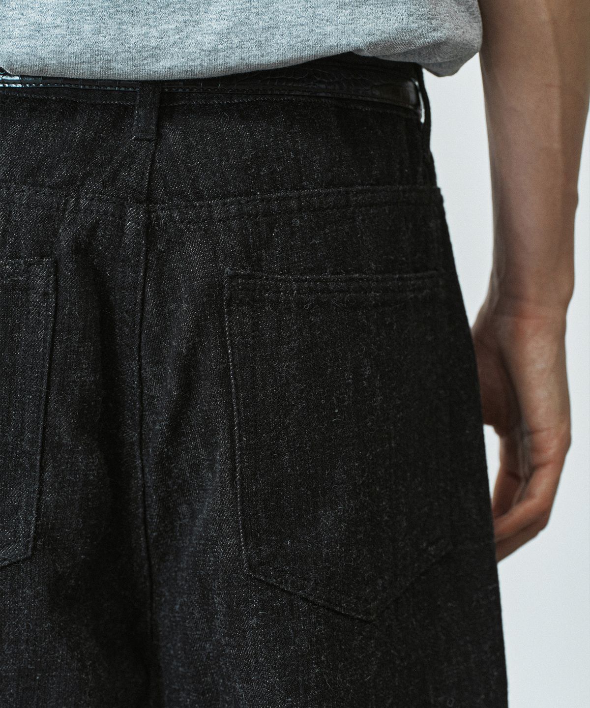 브랜디드(BRANDED) WOOL DENIM PANTS [EXTRA WIDE STRAIGHT]
