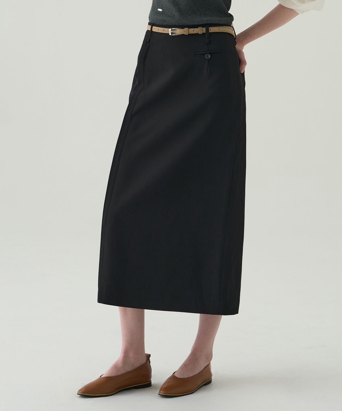 드로우핏 우먼(DRAWFIT WOMEN) 리네르 슬림 카우 레더 벨트 [BROWN LEATHER]