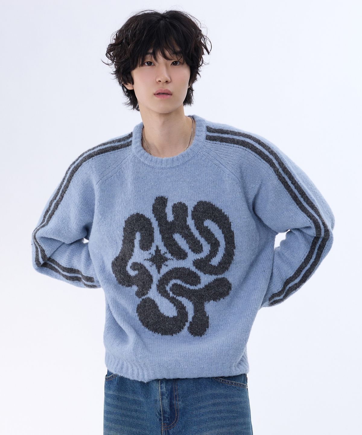 고스트리퍼블릭(GHOST REPUBLIC) 모헤어 그래픽 래글런 트랙 부클 니트 4Color GKM-159