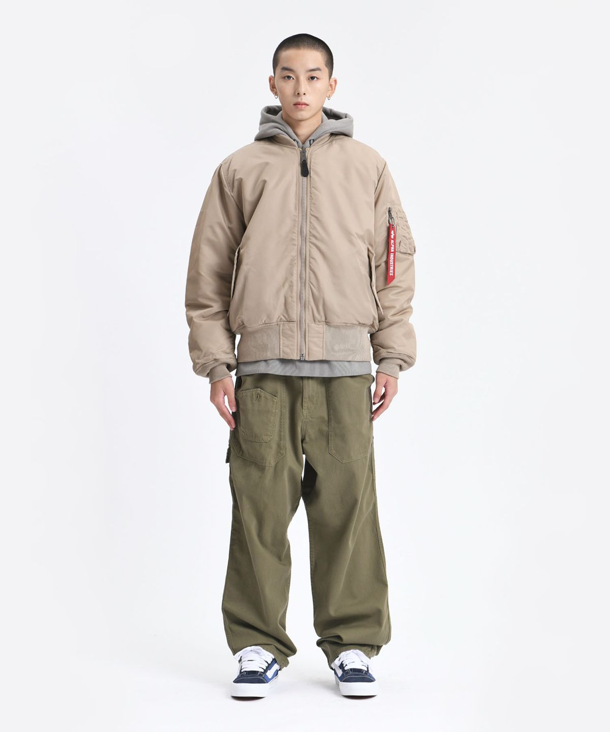 알파 인더스트리(ALPHA INDUSTRIES) MA-1 플라이트 자켓 빈티지 카키