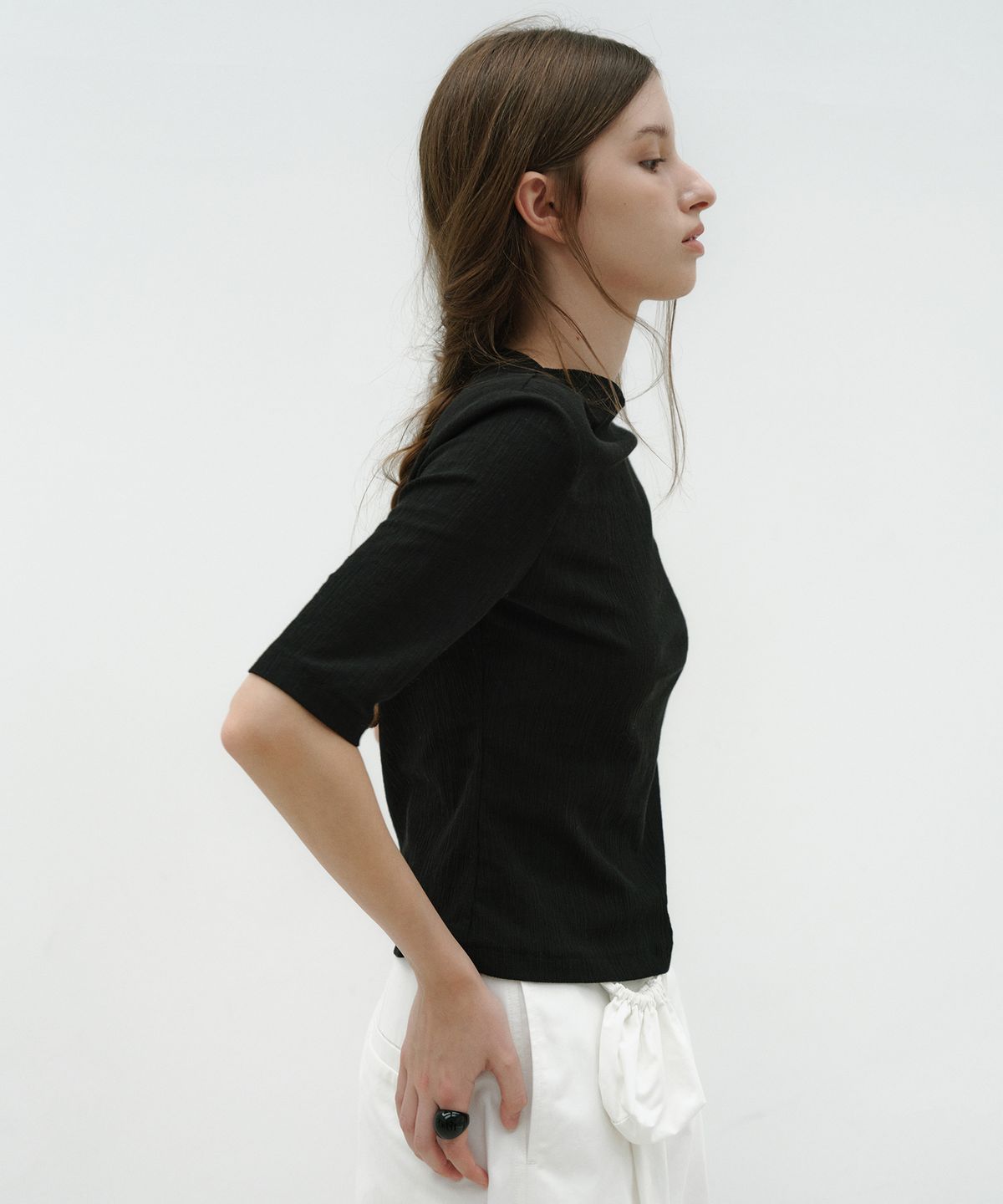 로우타이드(LOW TIDE) PLEATS HALF TOP [BLACK]