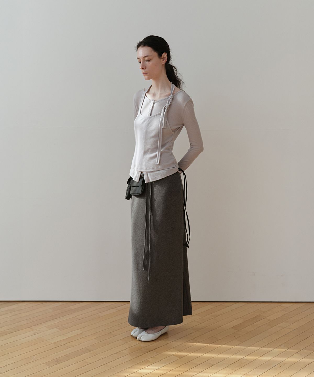 로우타이드(LOW TIDE) LAYERED BUTTON T-SHIRT [GREY]