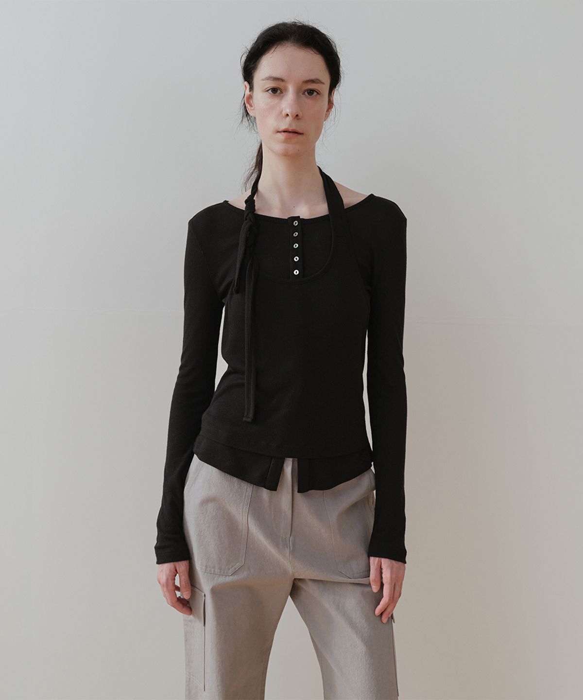 로우타이드(LOW TIDE) LAYERED BUTTON T-SHIRT [BLACK]