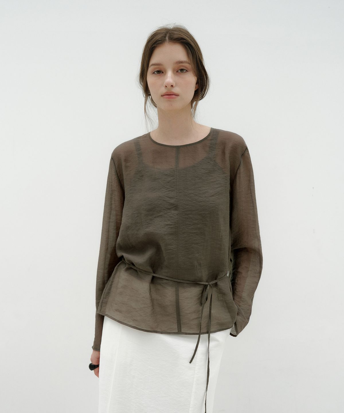 로우타이드(LOW TIDE) SHEER STITCHED BLOUSE [BROWN]