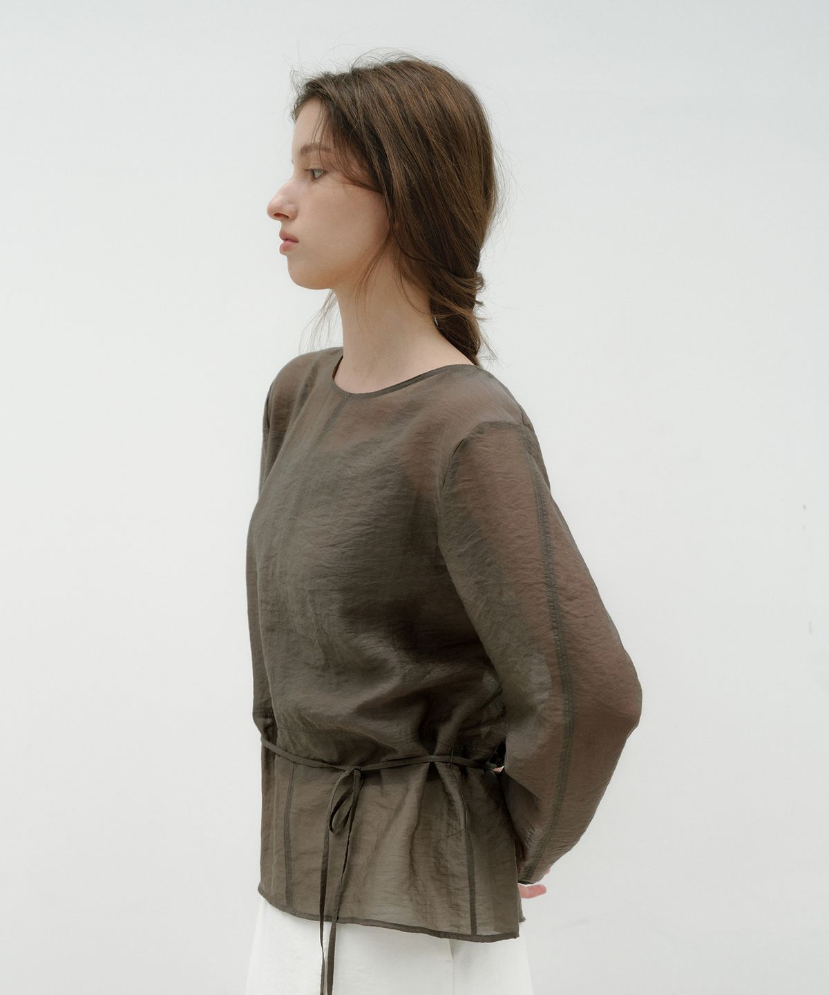 로우타이드(LOW TIDE) SHEER STITCHED BLOUSE [BROWN]