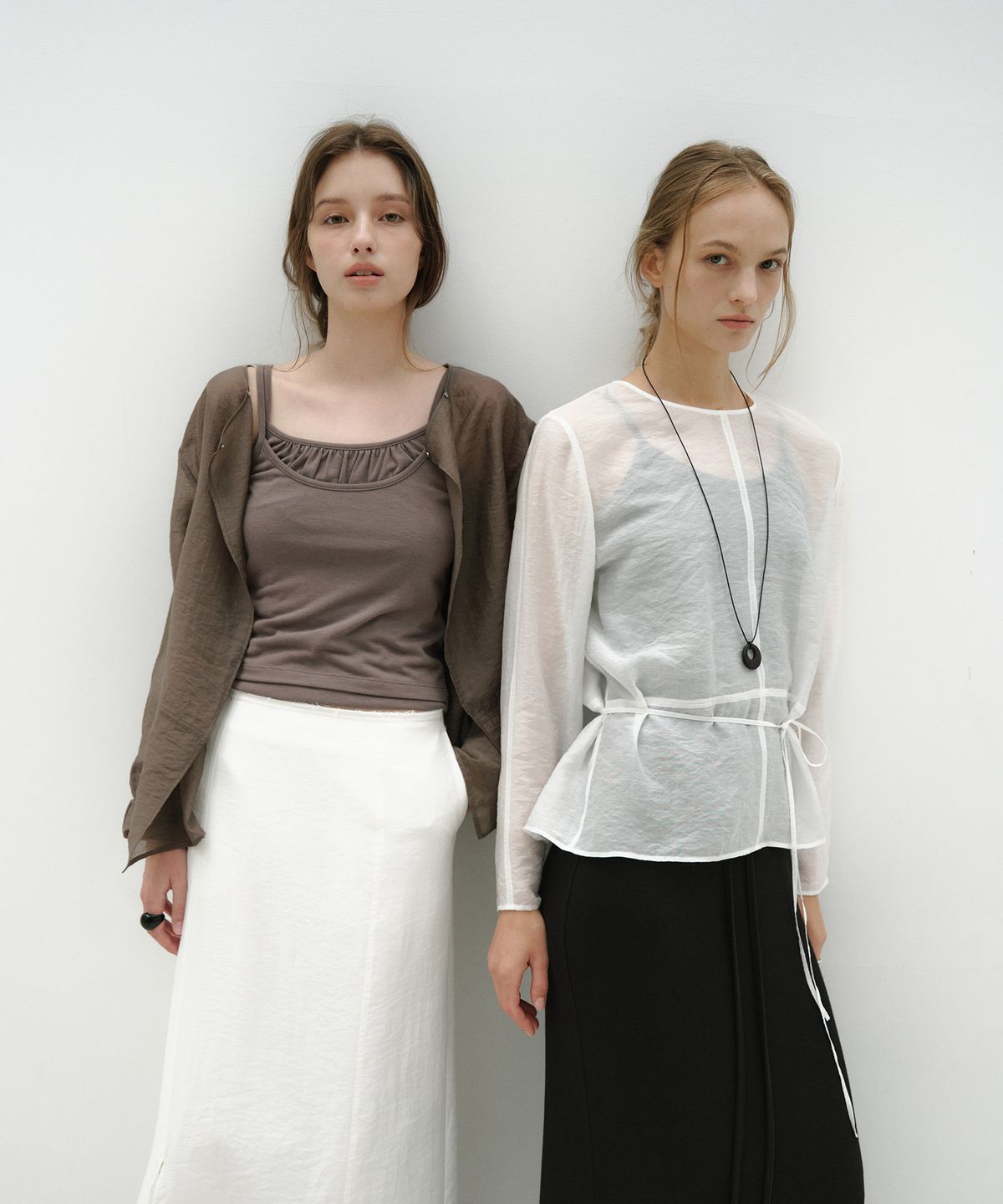로우타이드(LOW TIDE) SHEER STITCHED BLOUSE [WHITE]