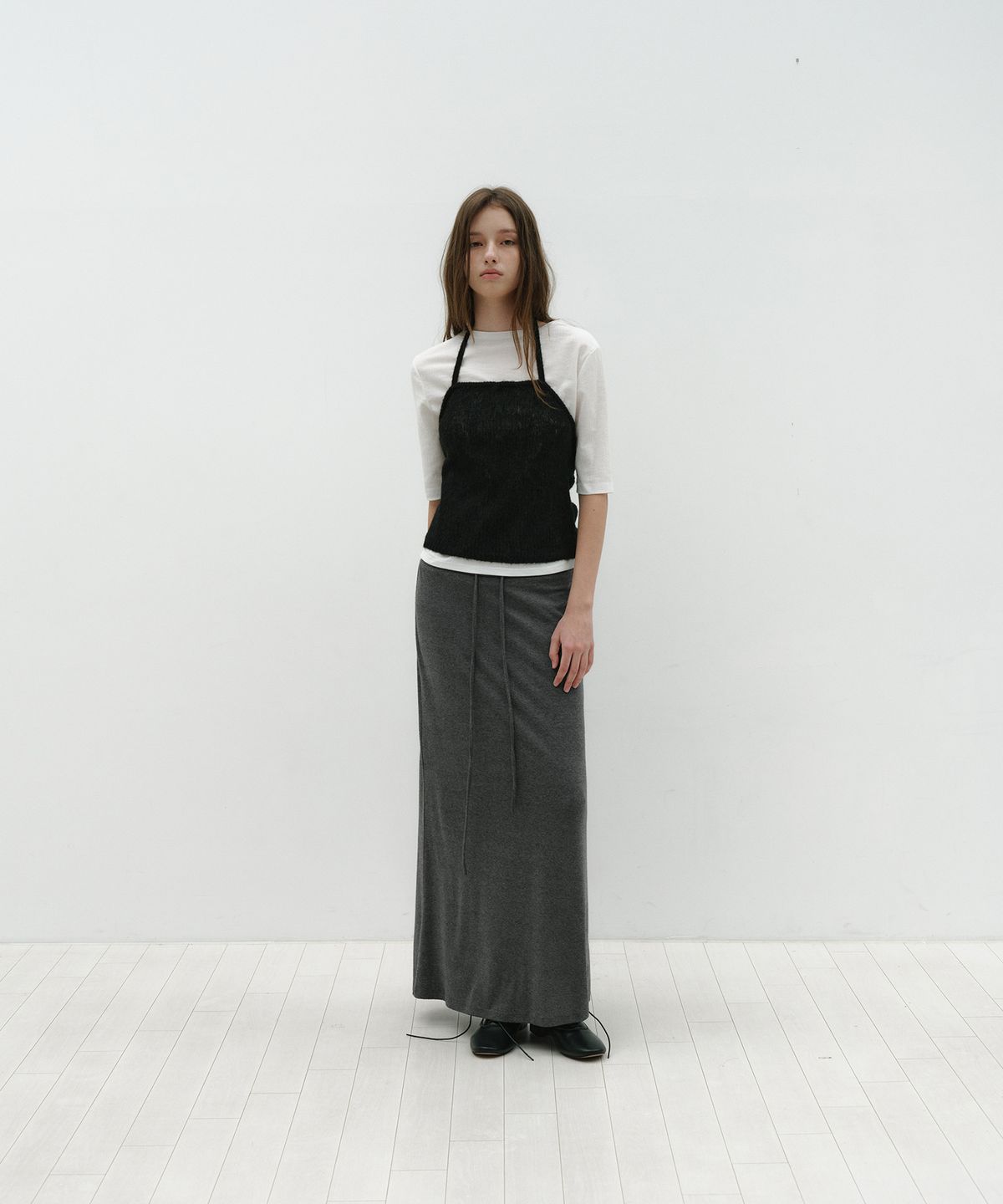 로우타이드(LOW TIDE) ALPACA HALTER KNIT [BLACK]