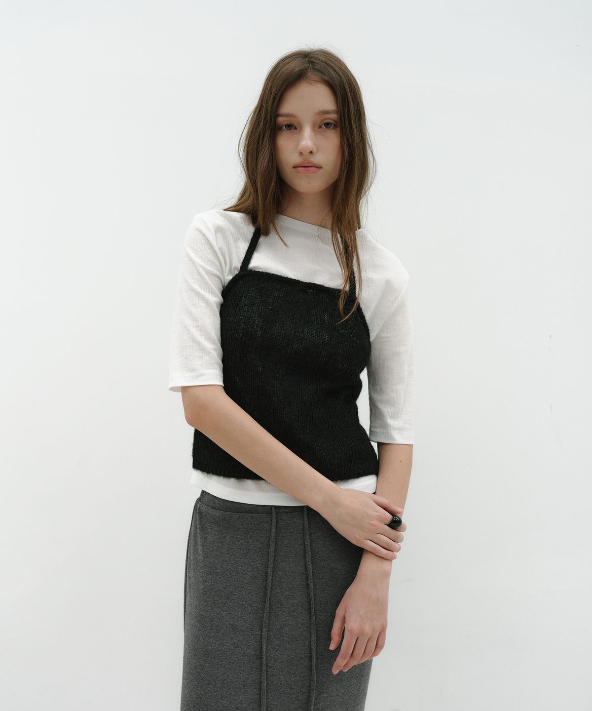 로우타이드(LOW TIDE) ALPACA HALTER KNIT [BLACK]
