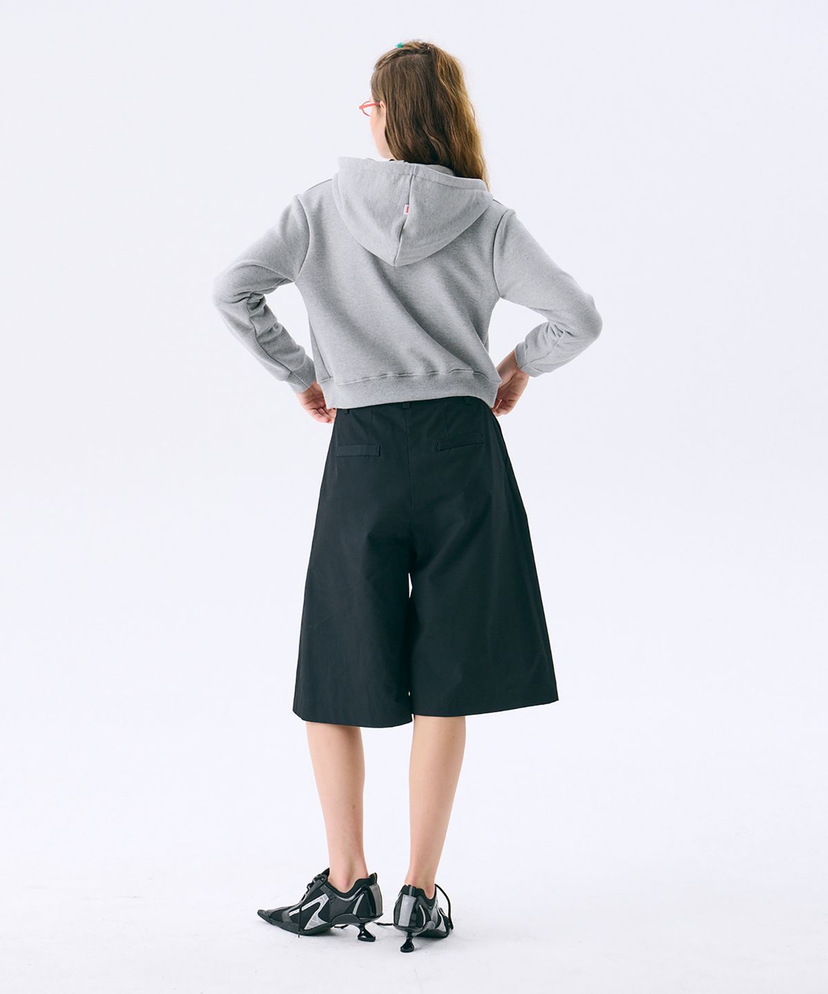 준준스페이스(JUNEJUNE SPACE) Mini Hood Zip-up_Grey(미니 후드 집업_그레이)