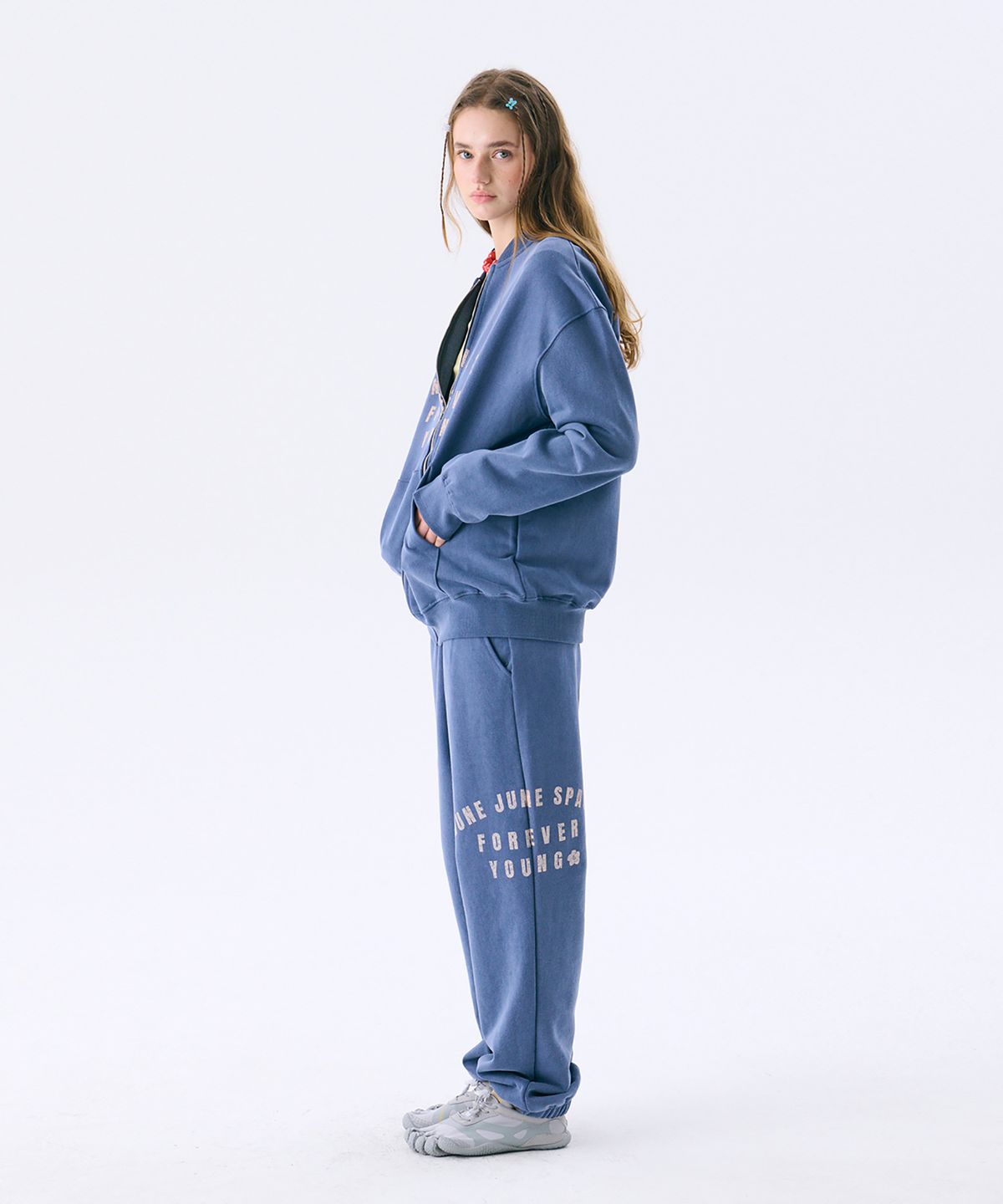 준준스페이스(JUNEJUNE SPACE) Vintage Sweat Jumper_Blue(빈티지 스웨트 점퍼_블루)
