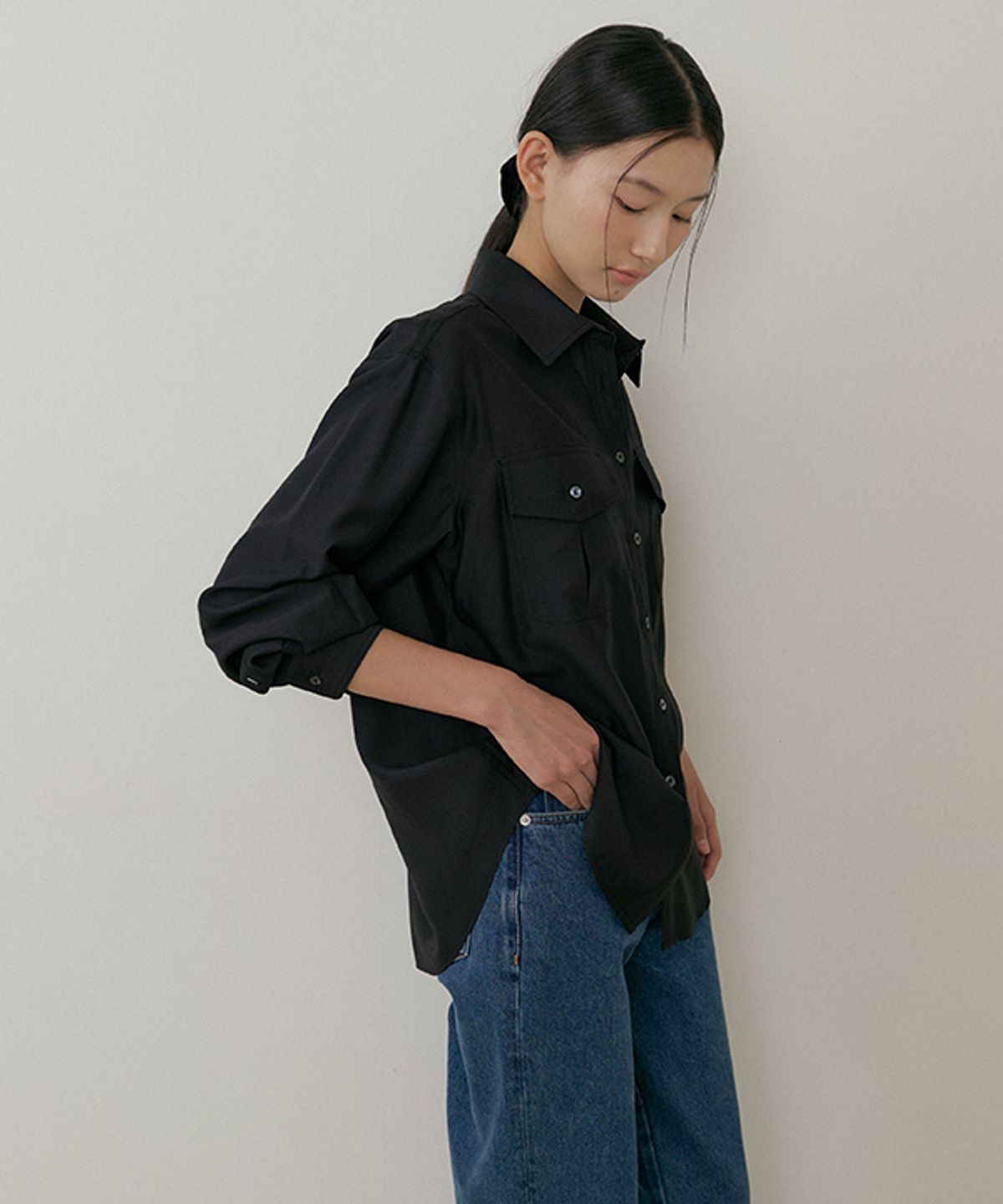 링서울(LINGSEOUL) sheer pocket shirt-black