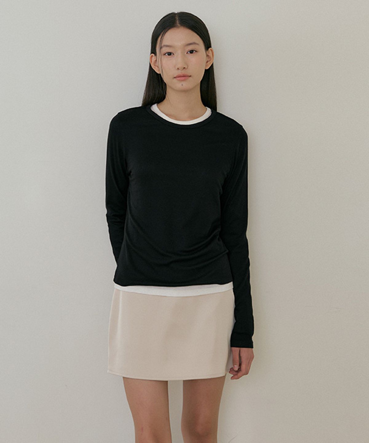 링서울(LINGSEOUL) satin mini skirt-cream