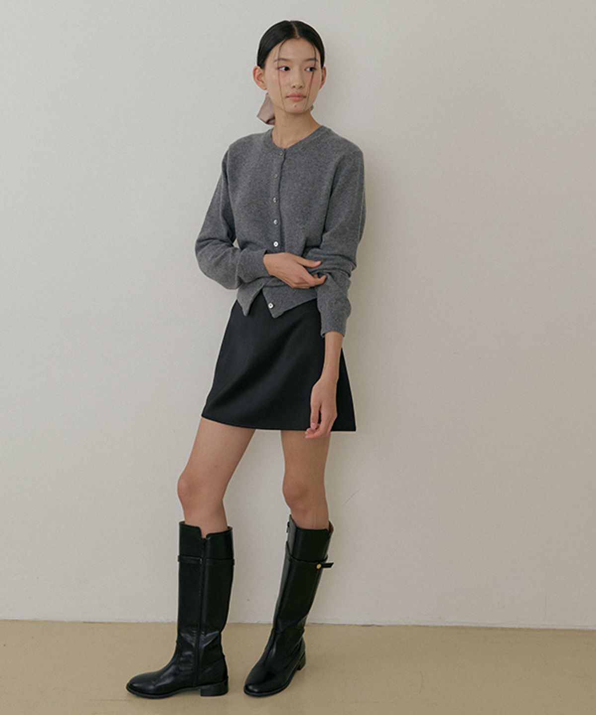 링서울(LINGSEOUL) satin mini skirt-black