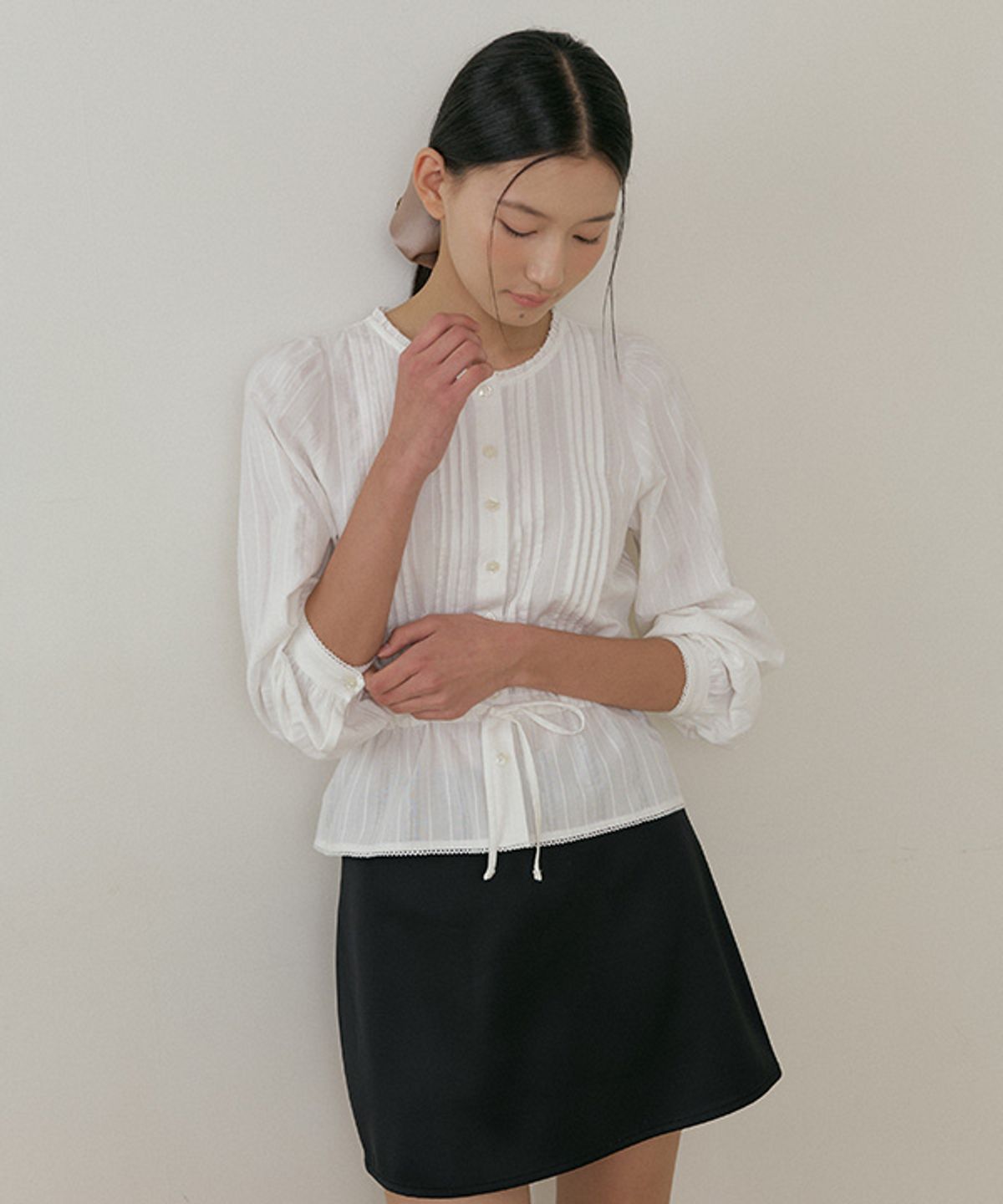 링서울(LINGSEOUL) satin mini skirt-black