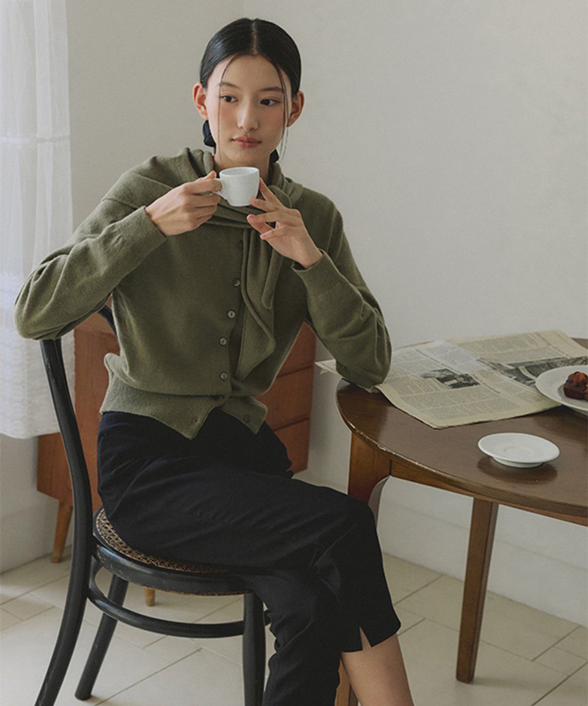 링서울(LINGSEOUL) sabrina capri pants-black