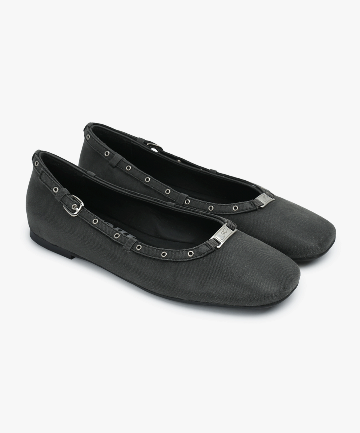 이크닉(IHCNIK) 001 coated denim eyelet flats