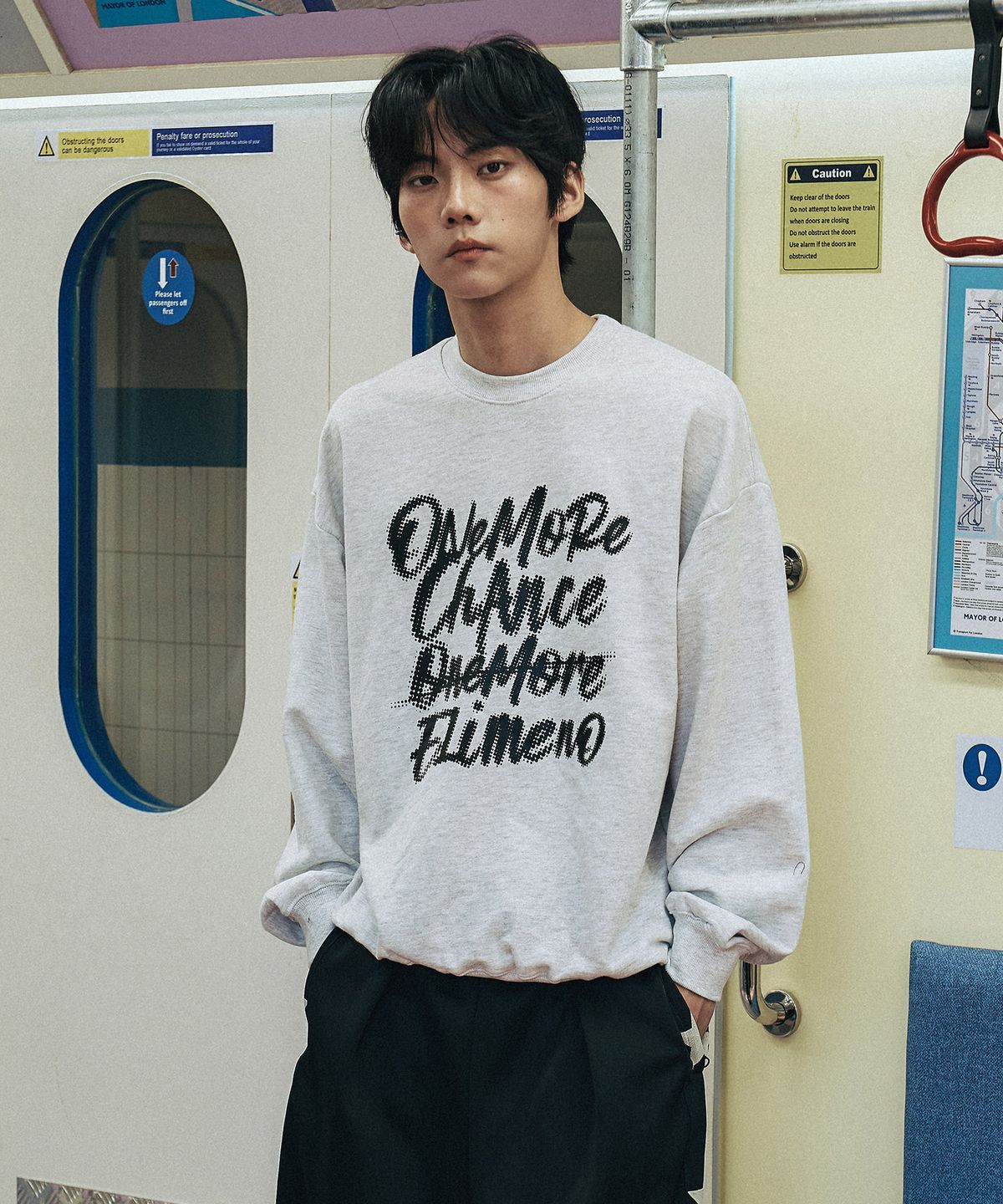 엘리메노(ELIMENO) EL 하프챈스 맨투맨 티셔츠 3Color
