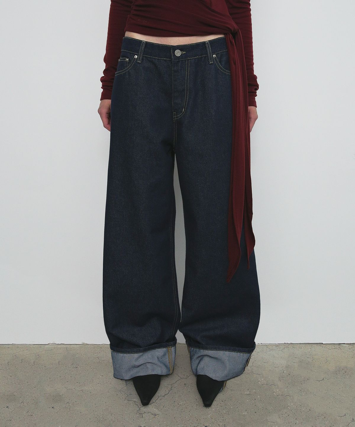 샌드릭(SANDRIC) WIDE ROLL UP DENIM PANTS_DEEP BLUE