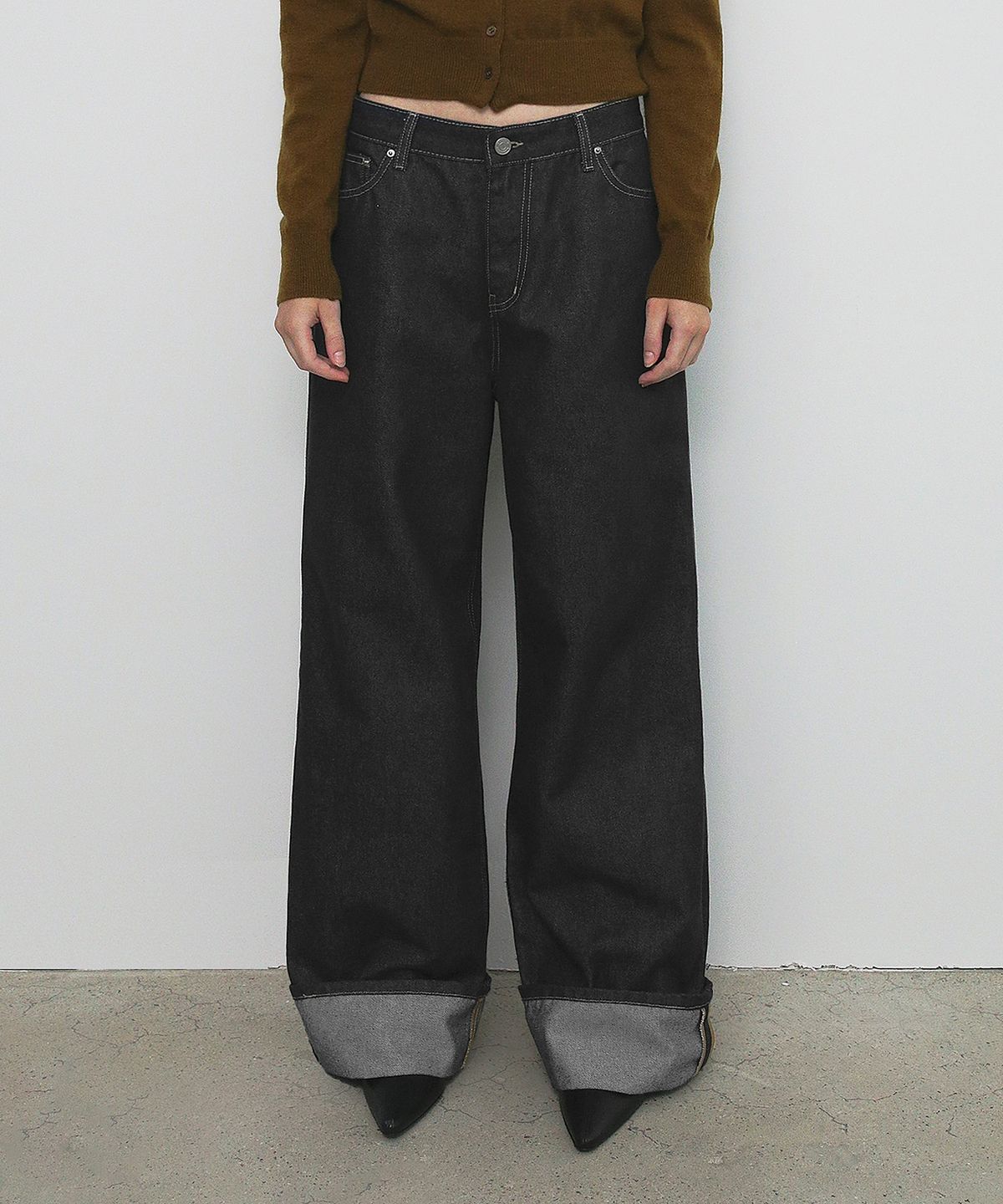 샌드릭(SANDRIC) WIDE ROLL UP DENIM PANTS_BLACK