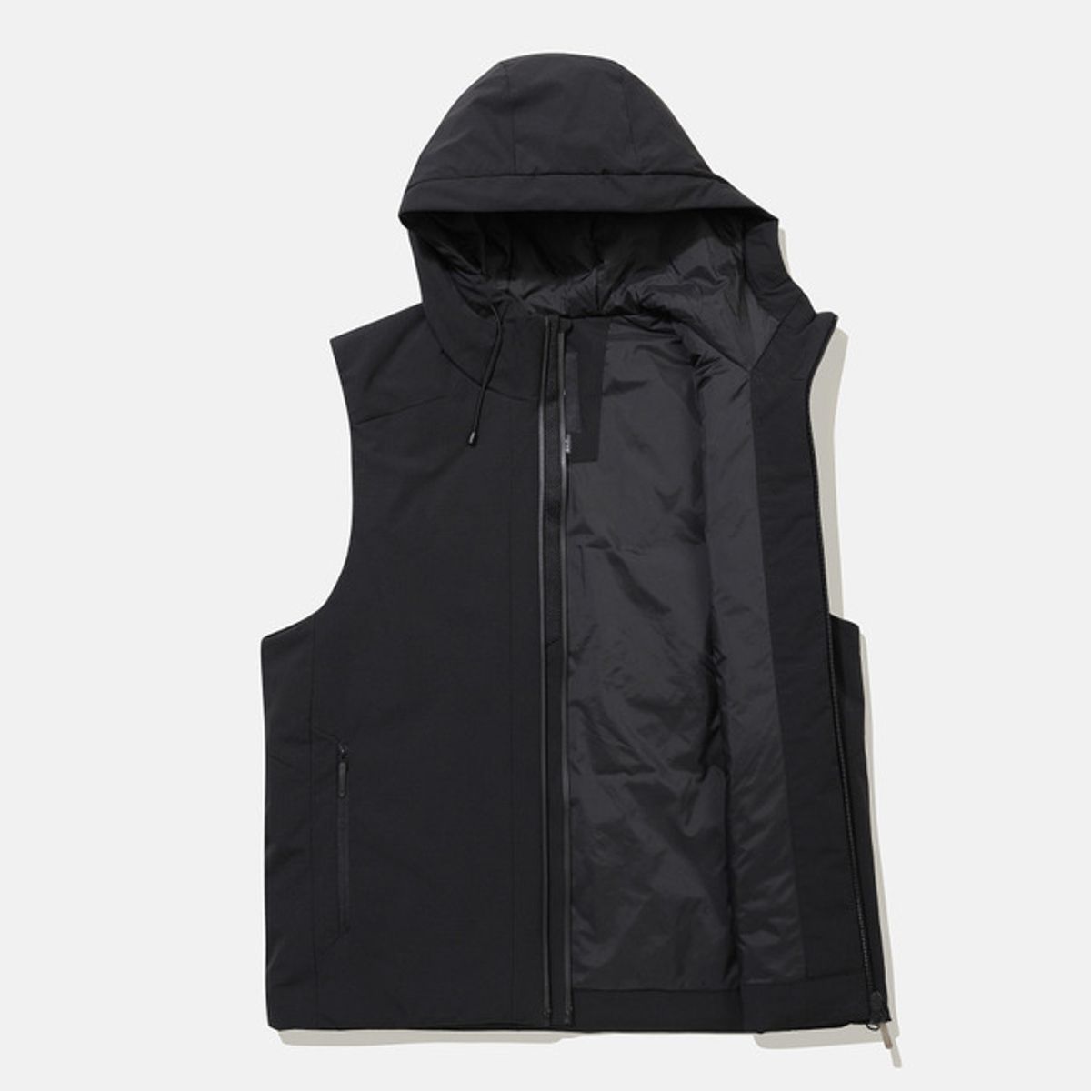 데상트(DESCENTE) 듀얼리스 테그로브 패딩 베스트 블랙(SQ321DPV92)