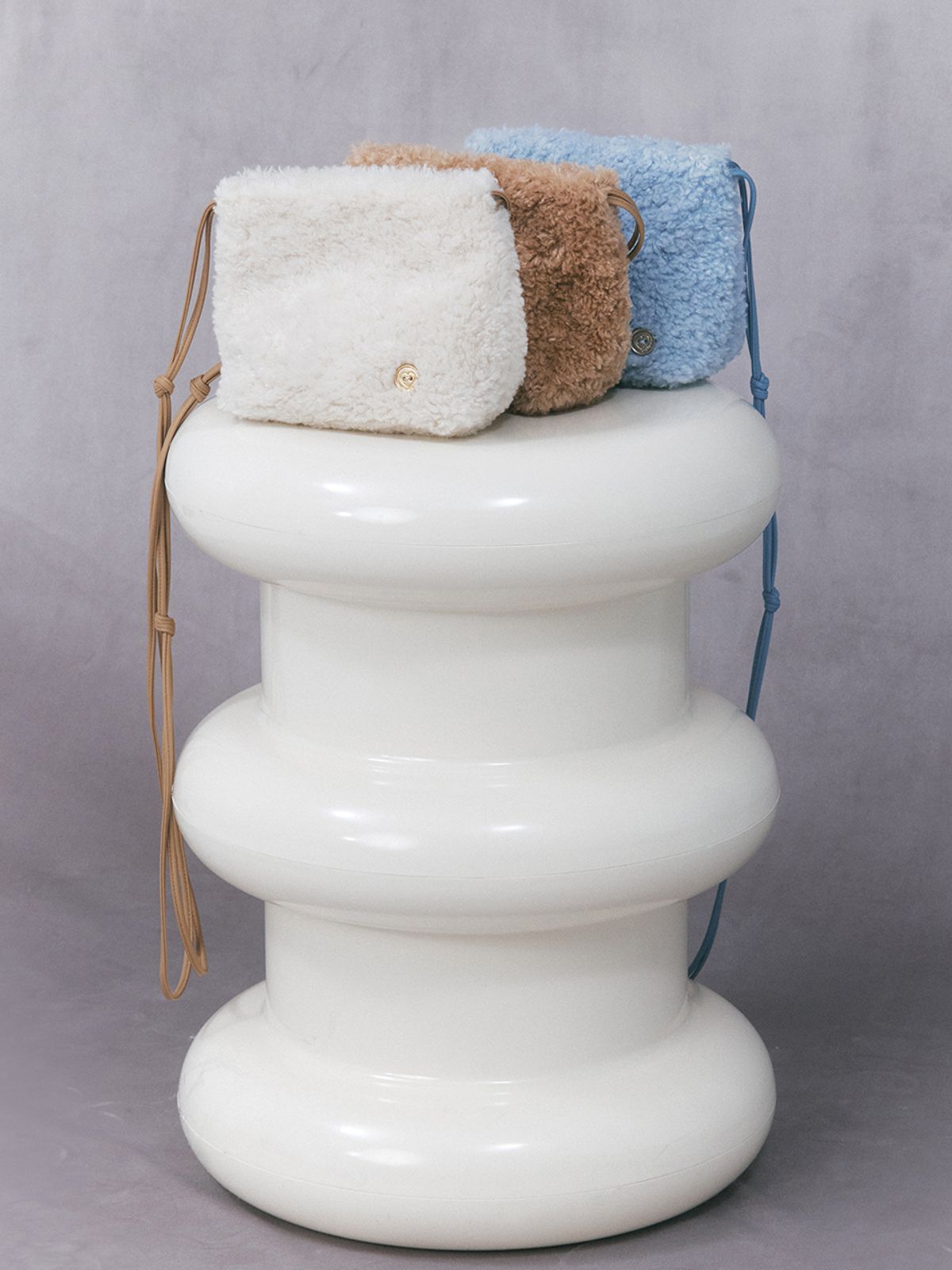 앵브록스(ENGBROX) snuggle fur button cross bag_3 colors