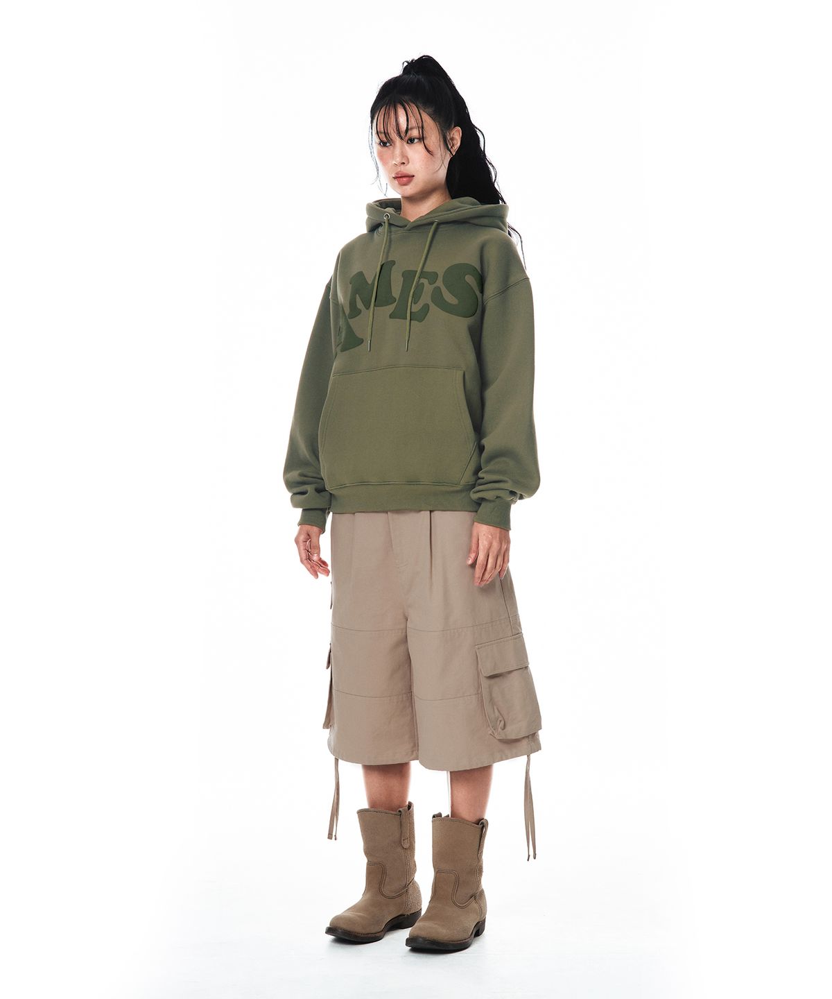 아메스 월드와이드(AMES-WORLDWIDE) BIG TYPO HOODIE LIGHT KHAKI
