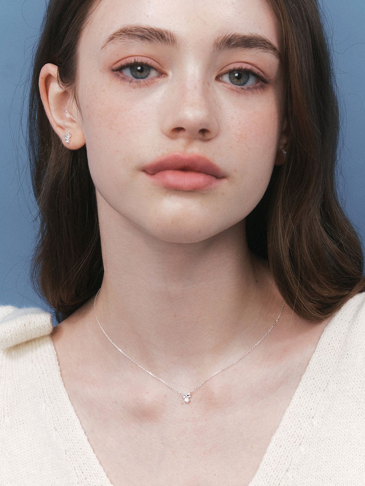 앵브록스(ENGBROX) blush ribbon cubic necklace