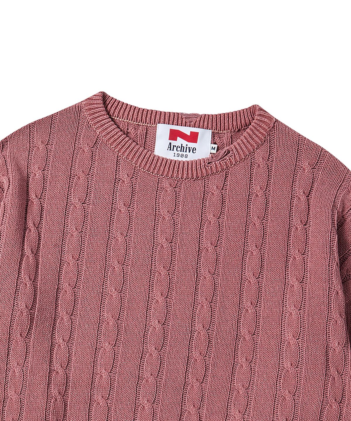 비욘드클로젯(BEYOND CLOSET) [COLLECTION LINE] 빈티지 데미지 포인트 케이블 니트 덜 핑크