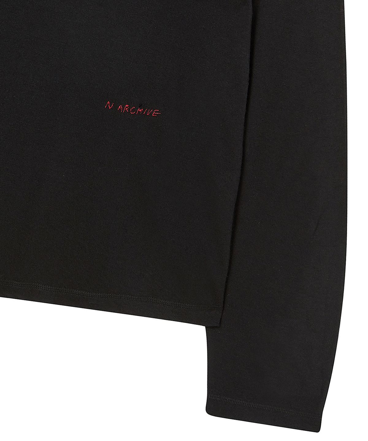 비욘드클로젯(BEYOND CLOSET) [COLLECTION LINE] 파인 울 믹스 위스퍼 핏 헨리넥 티셔츠 블랙
