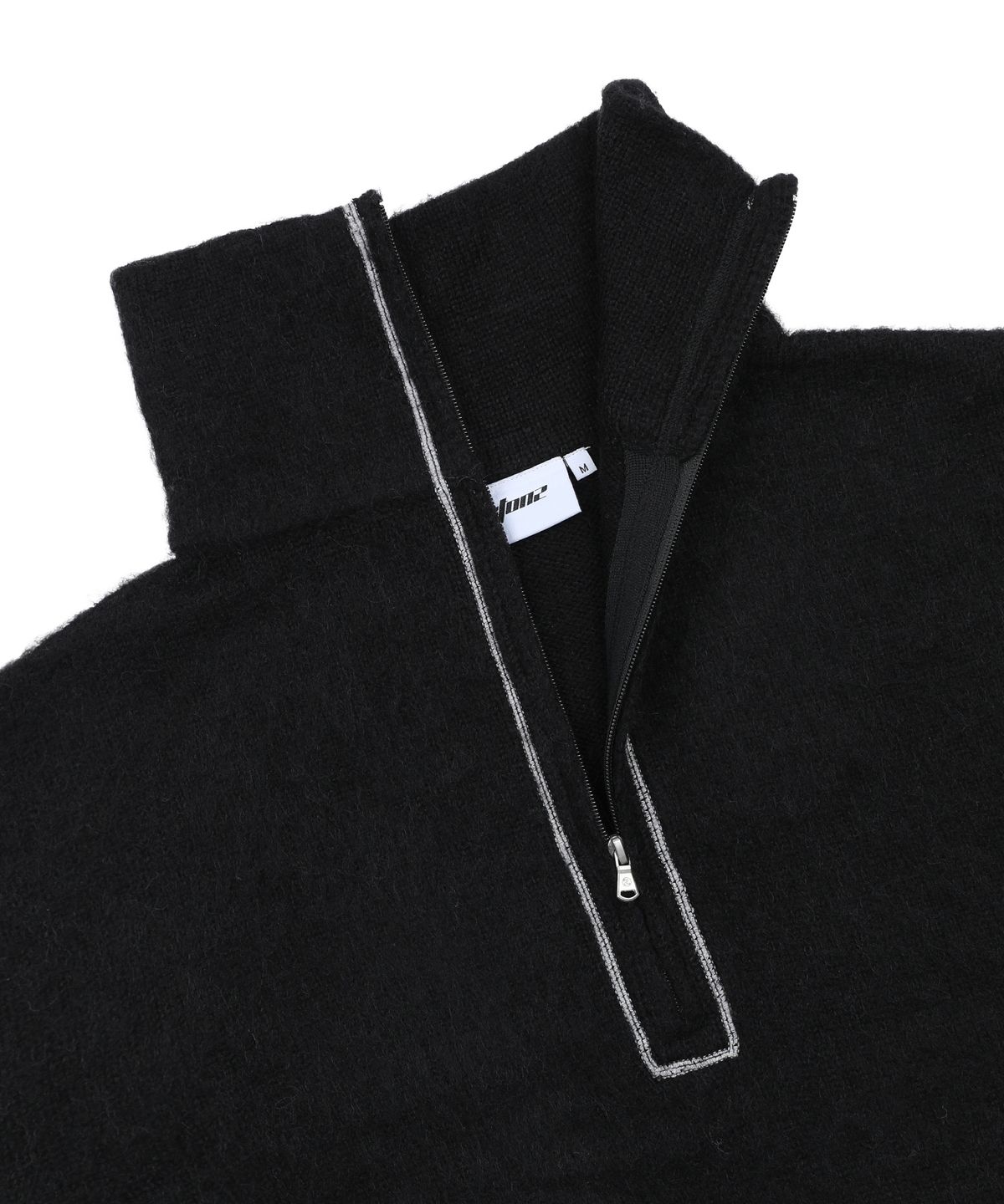 엑스톤즈(XTONZ) XTK176 퍼넬 하프 집업 니트 (BLACK)