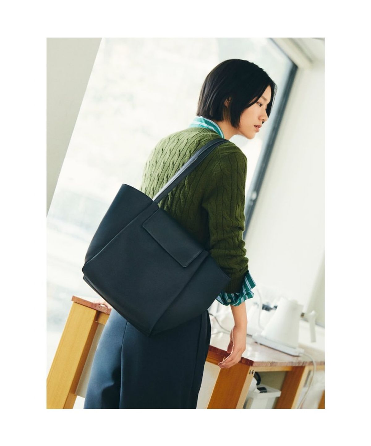 빈폴 액세서리(BEANPOLE ACCESSORY) 베러 라지 나일론 투웨이 백  블랙