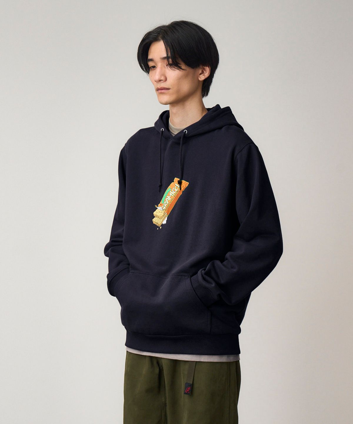 그라미치(GRAMICCI) GRANOLA 후드티 Dark Navy