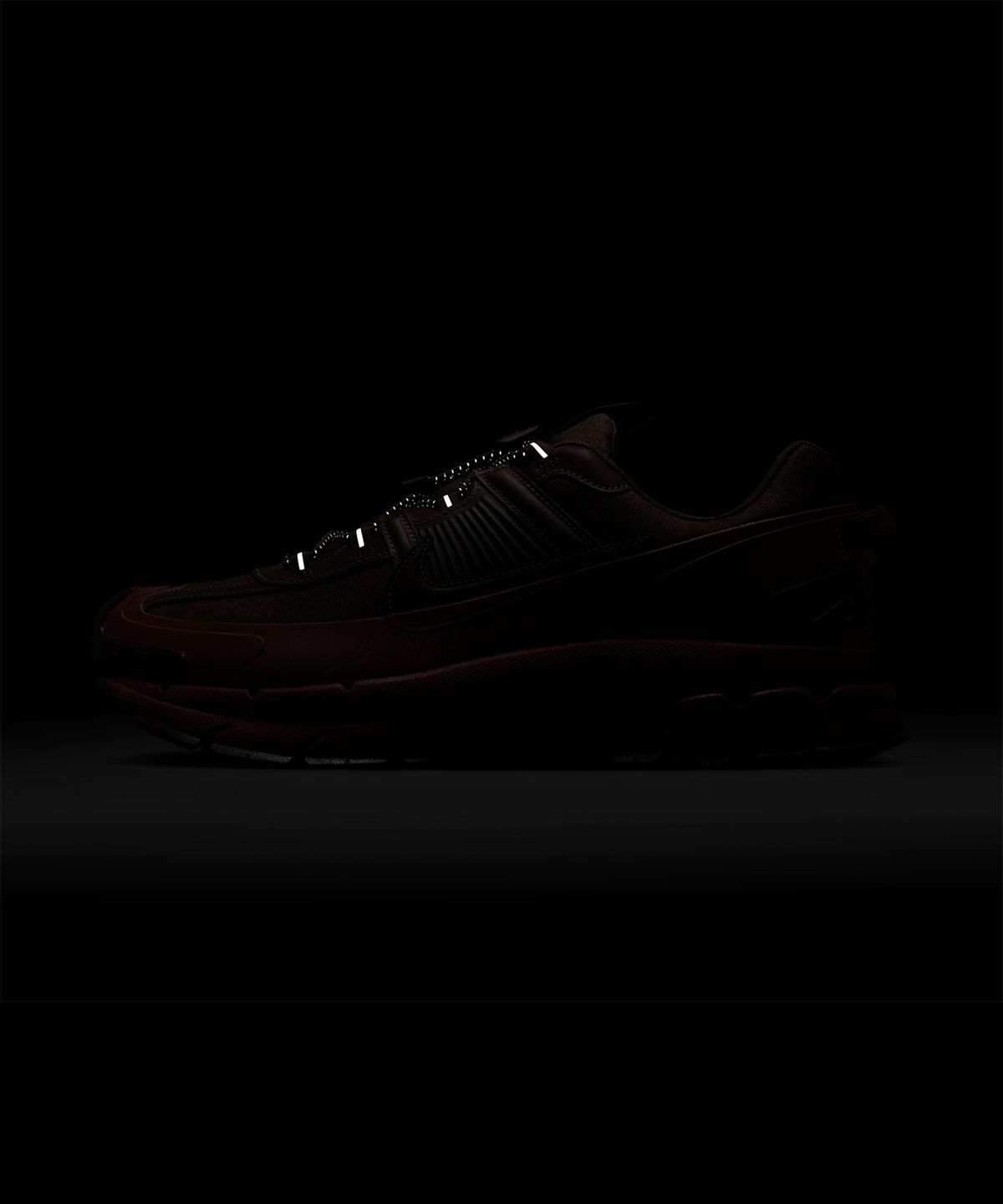 나이키(NIKE) 줌 보메로 롬 M - 바로크 브라운:포너 브라운:레드 세피아:바로크 브라운 / HV6901-200