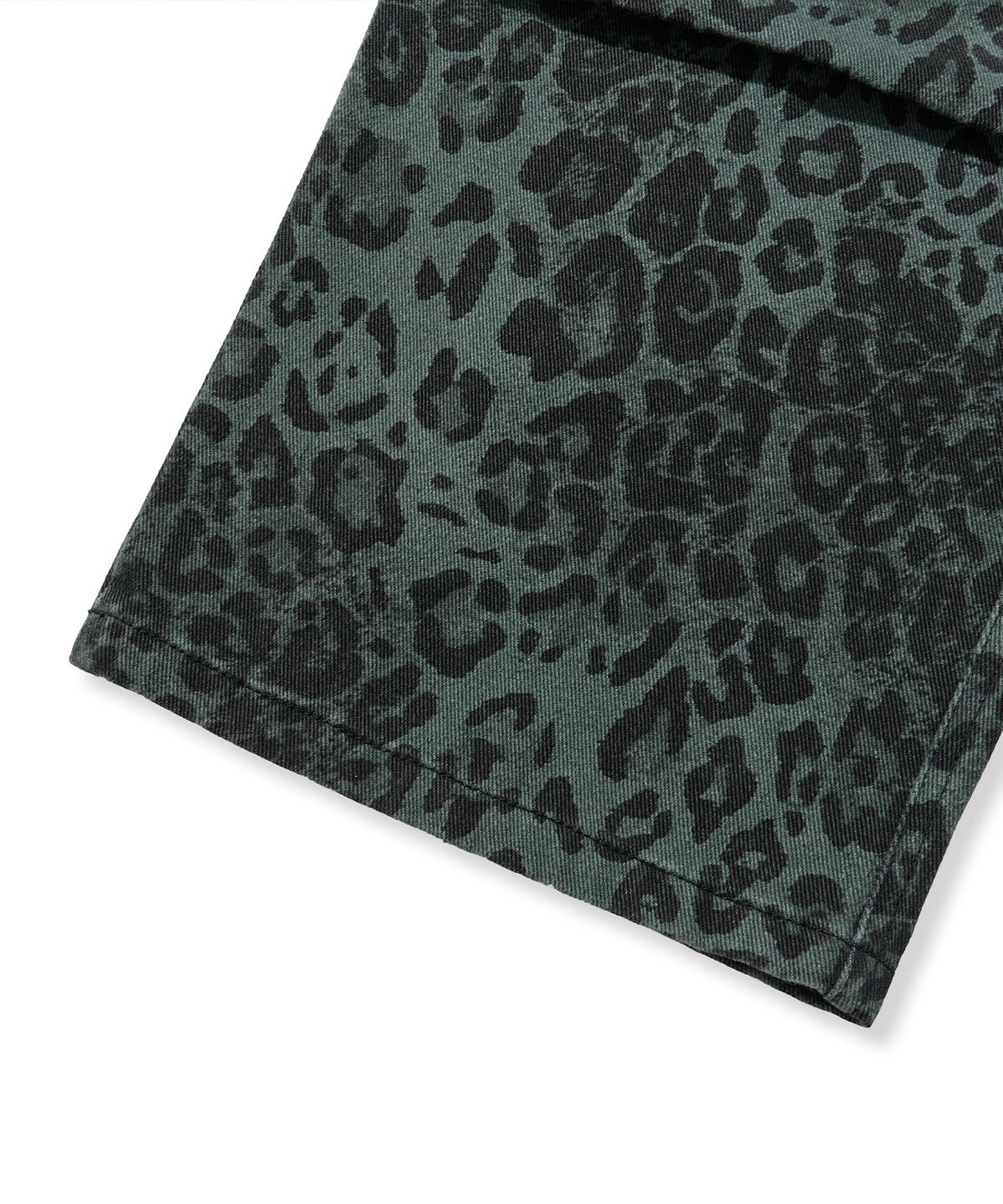 브라운브레스(BROWNBREATH) LEOPARD PATTERN CARGO PANTS - NAVY