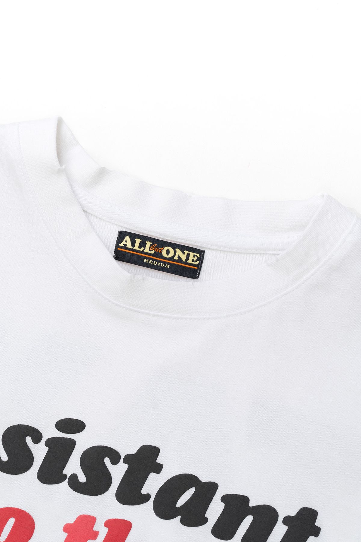 올벗원(ALLBUTONE) 어시스턴트 티 화이트