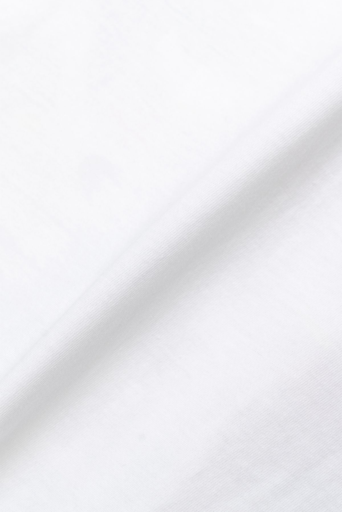 올벗원(ALLBUTONE) 어시스턴트 티 화이트