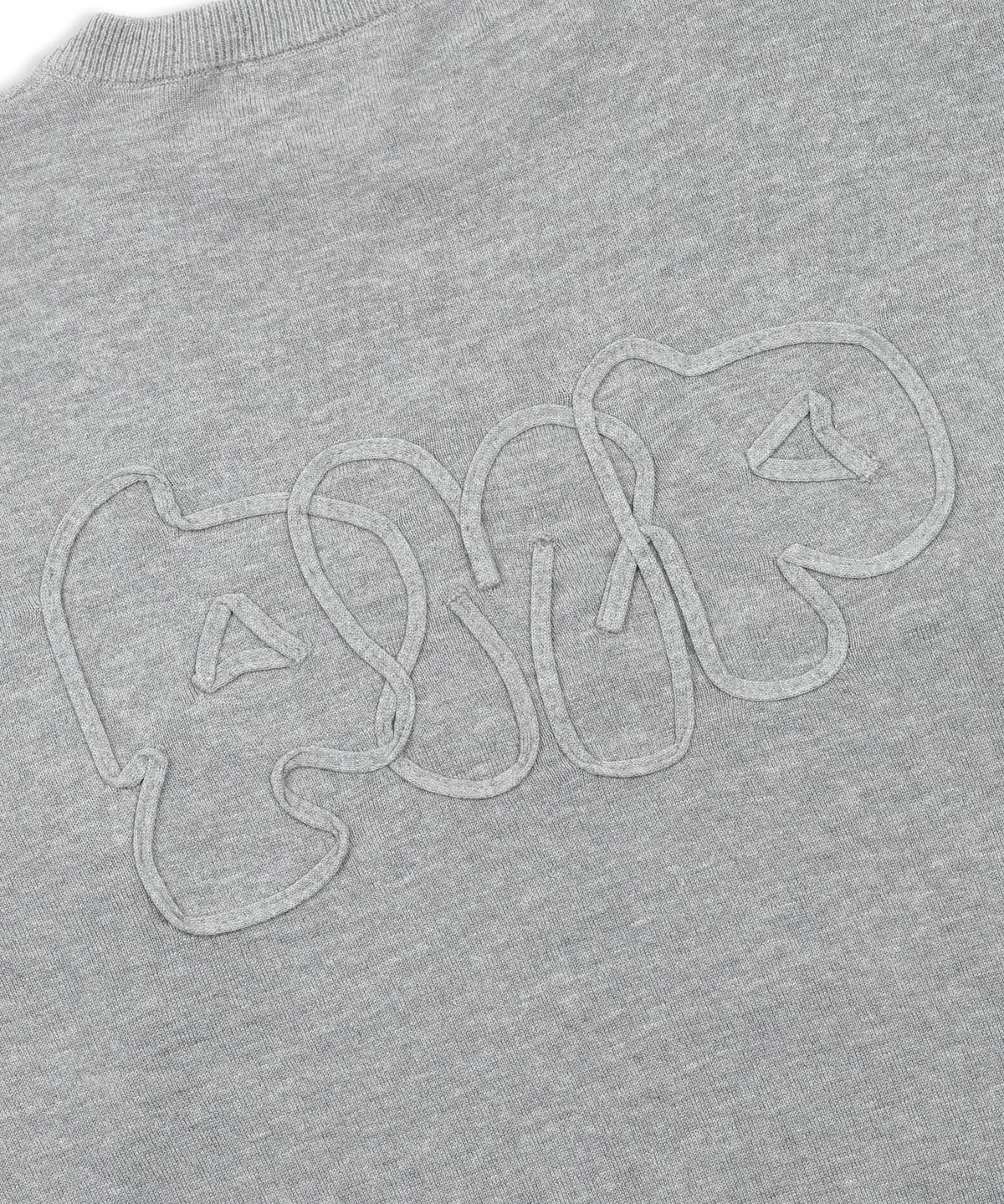 글랙(GLACK) GZNT004 PMP 라인 아플리케 헨리넥 니트 (HEATHER GRAY)