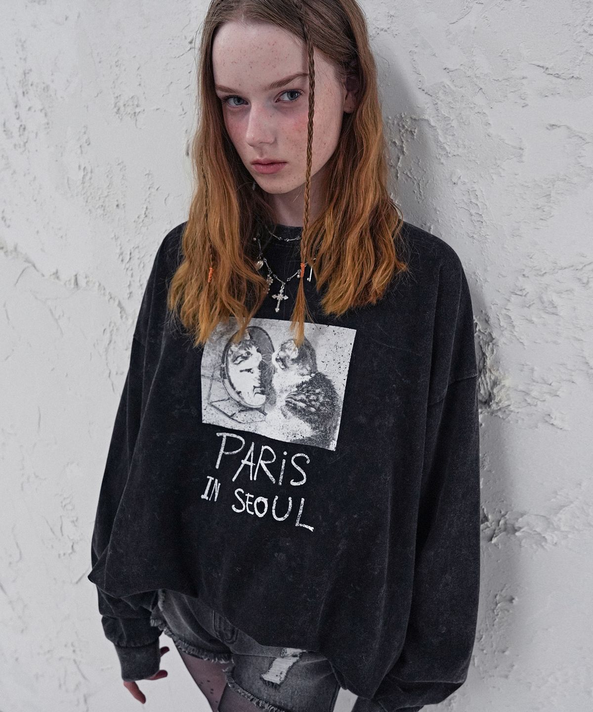 어반드레스(AVANDRESS) Mirror Cat Long Sleeve_2Colors