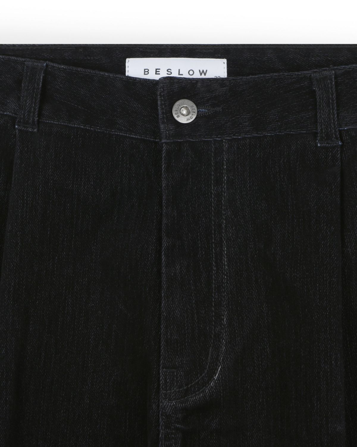 비슬로우(BESLOW) VELVET DENIM ONE TUCK CURVED PANTS BLACK
