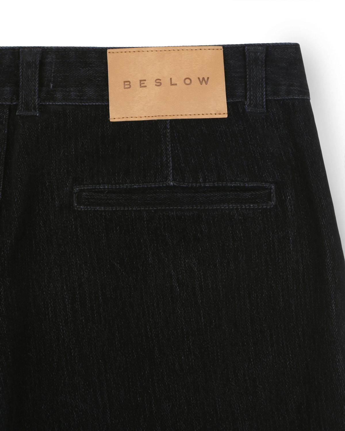 비슬로우(BESLOW) VELVET DENIM ONE TUCK CURVED PANTS BLACK