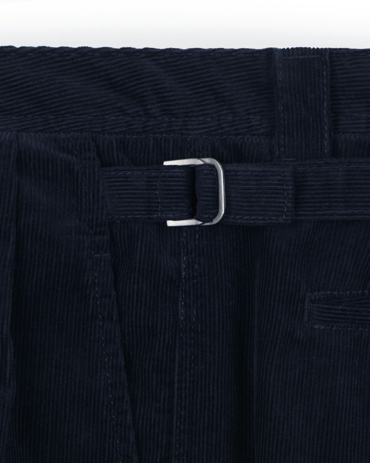 비슬로우(BESLOW) CORDUROY TWO TUCK PANTS NAVY