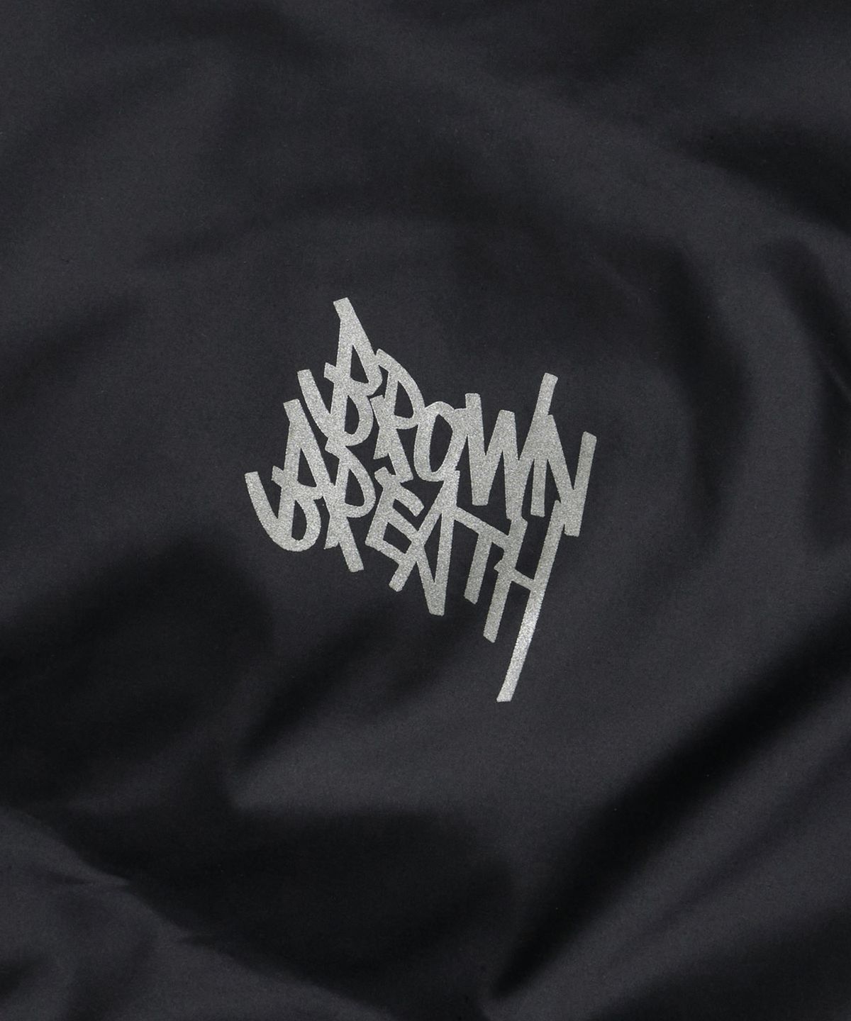 브라운브레스(BROWNBREATH) TAG LIGHT PADDING HOOD JACKET - BLACK