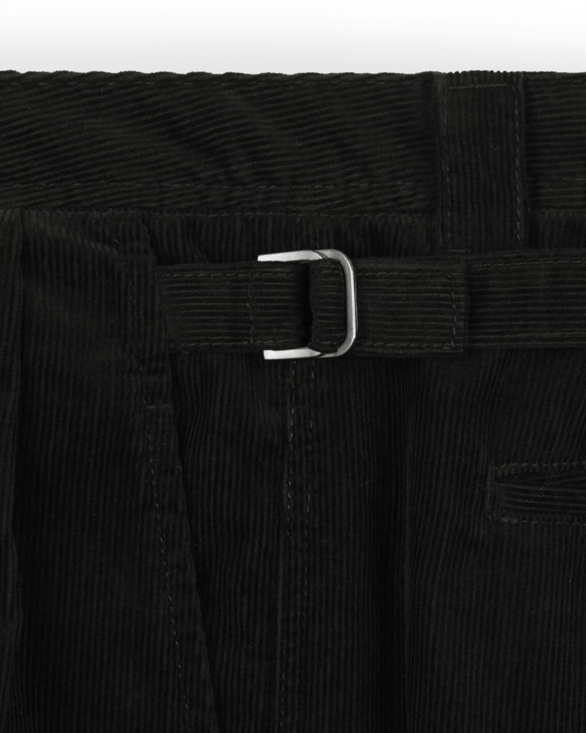 비슬로우(BESLOW) CORDUROY TWO TUCK PANTS BLACK