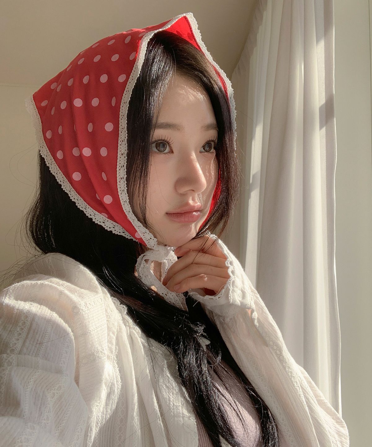 민씨오(MINCO) 와이드 도트 레이스 보닛_red
