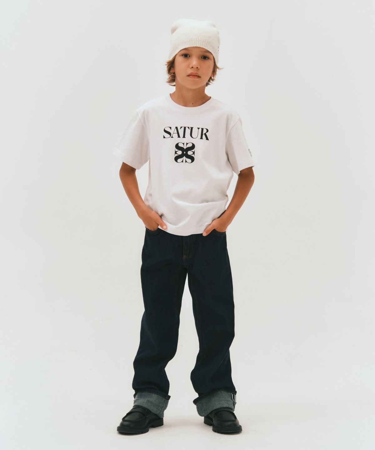 세터 키즈(SATUR KIDS) (K) 클래식 로고 반팔 티셔츠 화이트